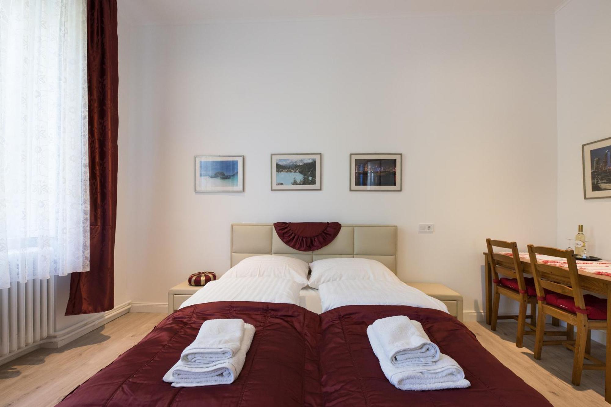 Wagner 902 With Free Private Parking Guest house *
